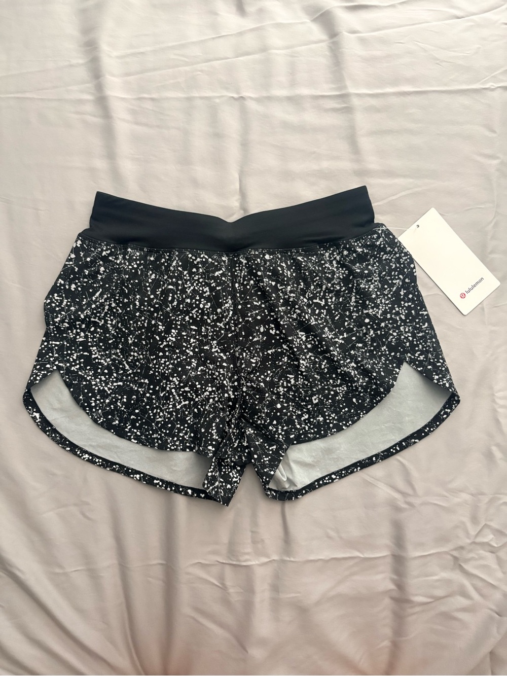 Lululemon Find Your Pace Shorts